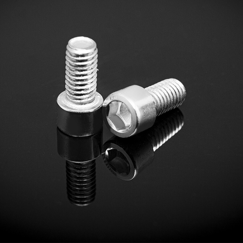 DIN915 SAINLESS HEXAGON SOCKET SET SCREWS WITH DOG POINT